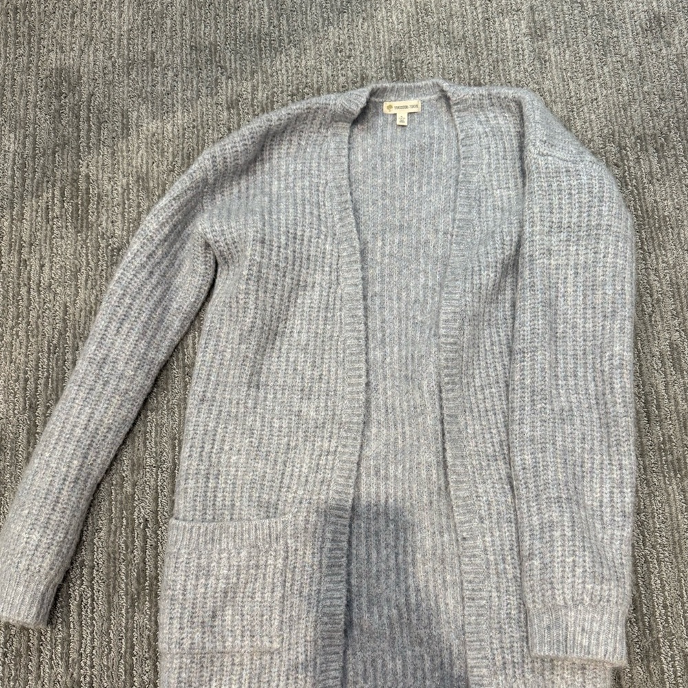 Soft and stylish cardigan